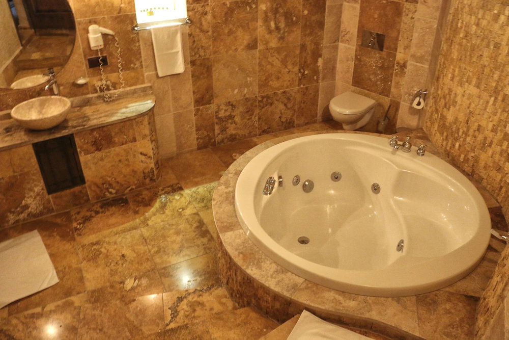Kemerhan Cave Suites