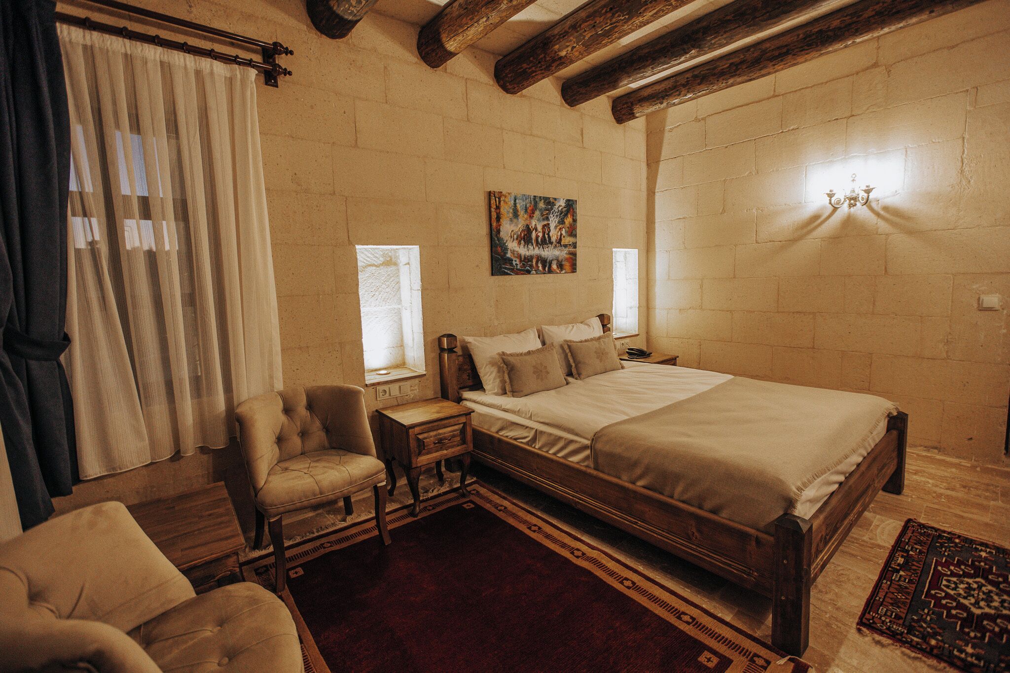 Lagania Cave Suites