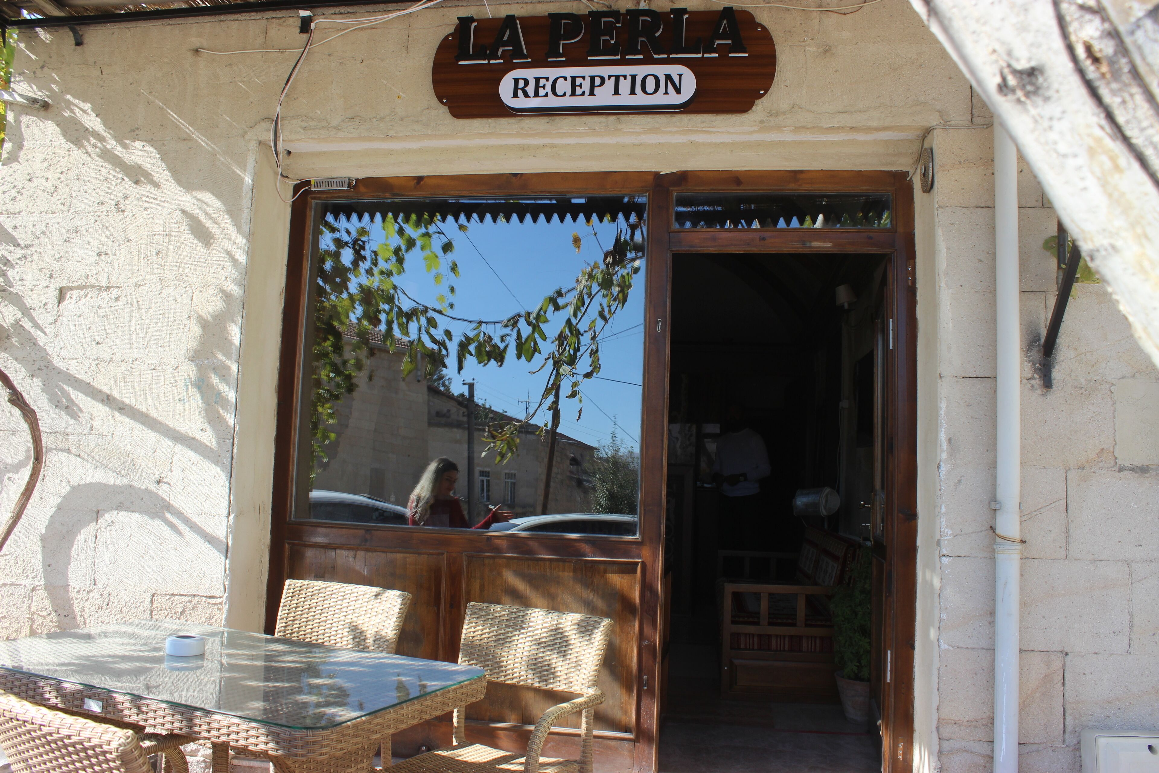 La Perla Cave Hotel
