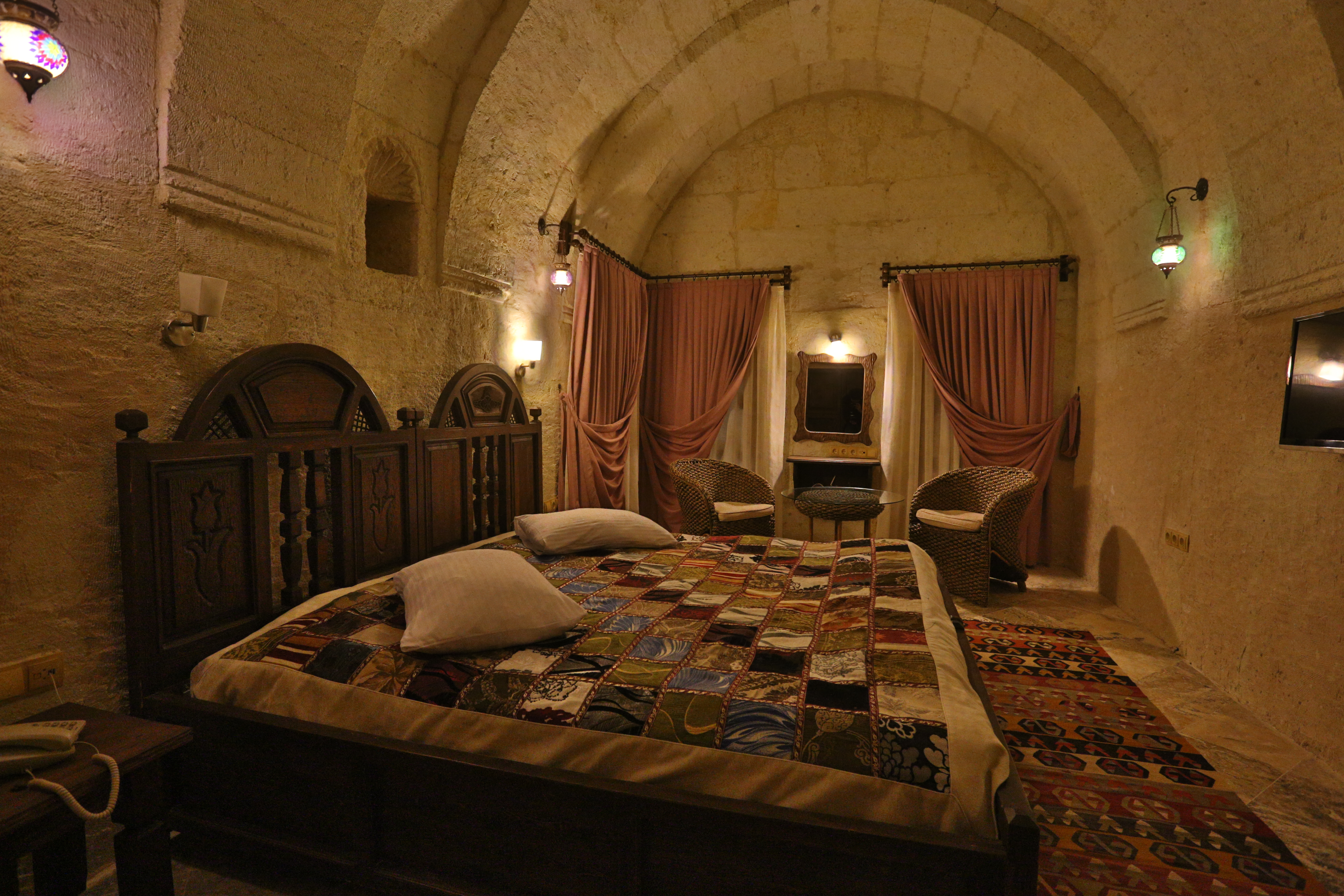 MDC Cave Hotel
