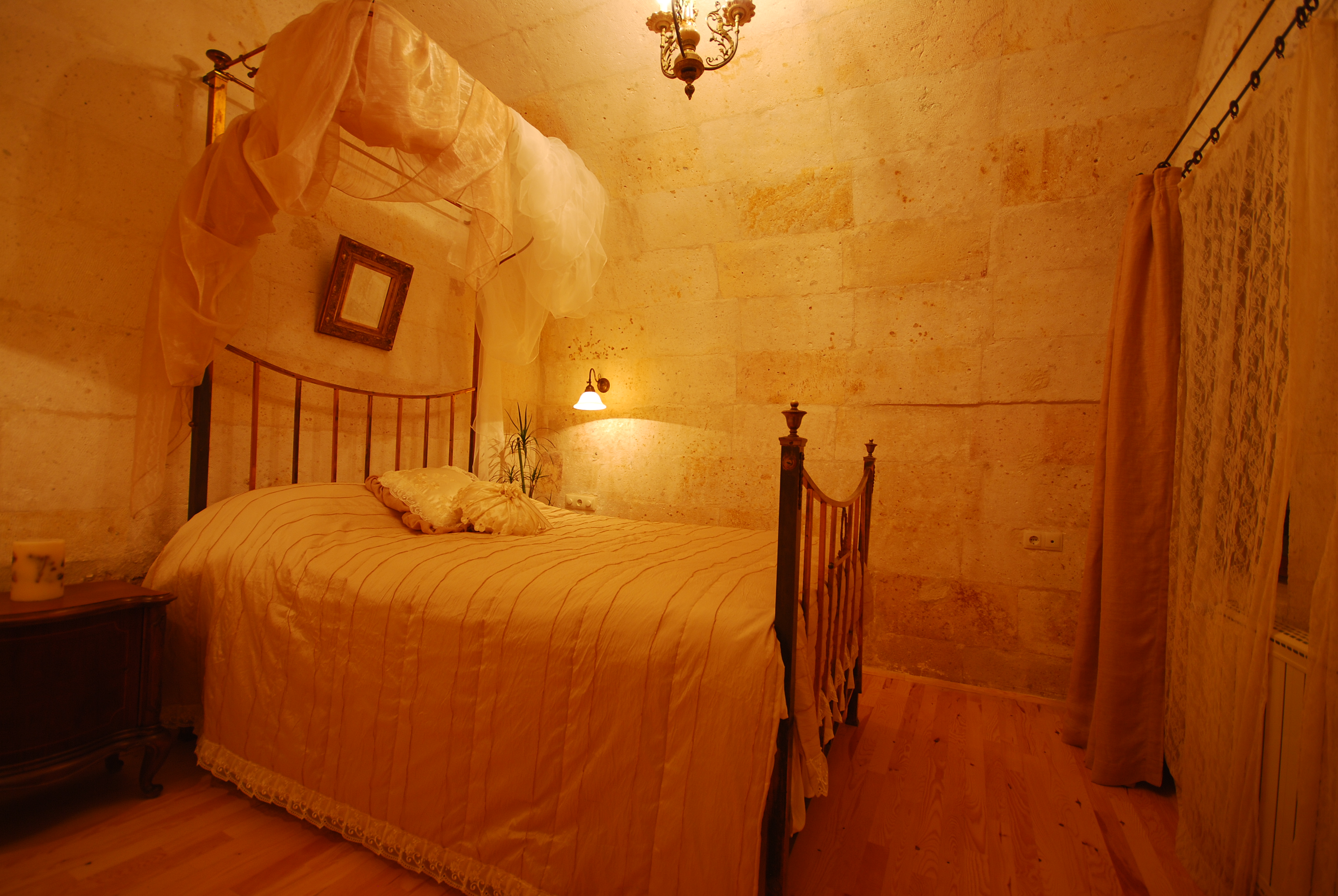 Melekler Evi Cave