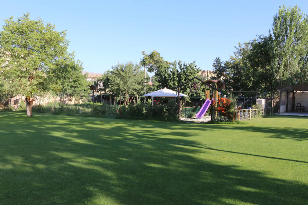 Melis Cave Hotel