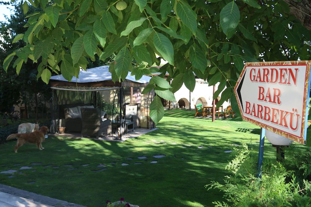 Melis Cave Hotel