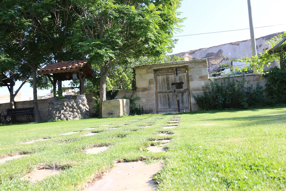 Melis Cave Hotel