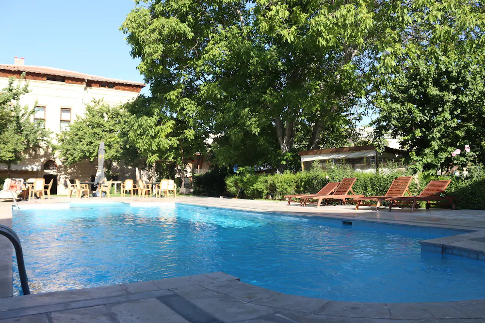 Melis Cave Hotel