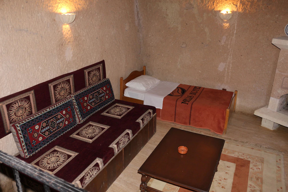 Melis Cave Hotel