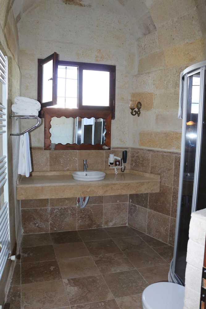 Melis Cave Hotel