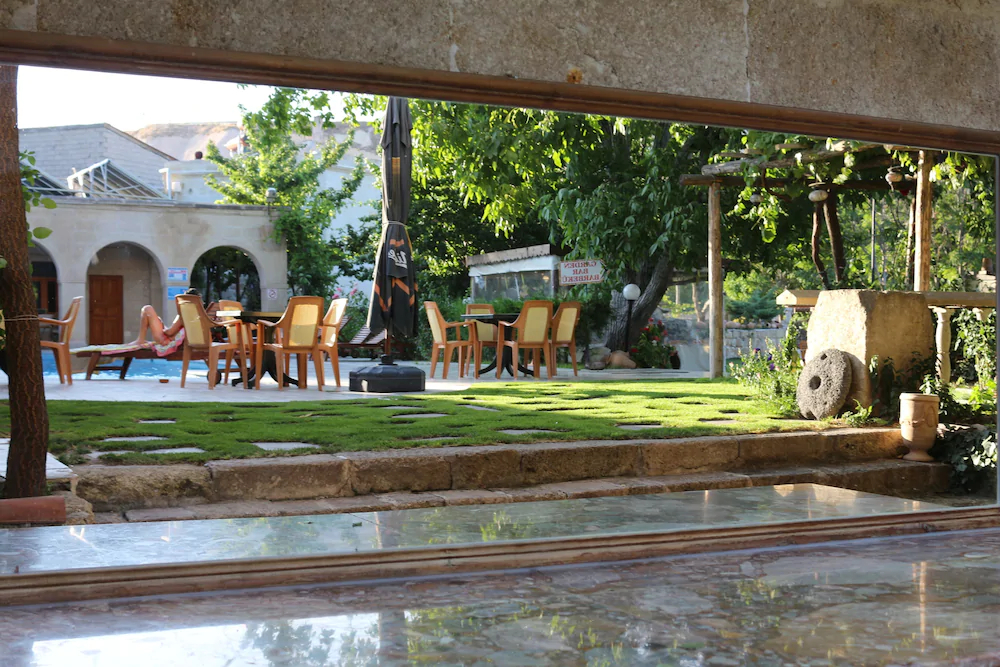Melis Cave Hotel
