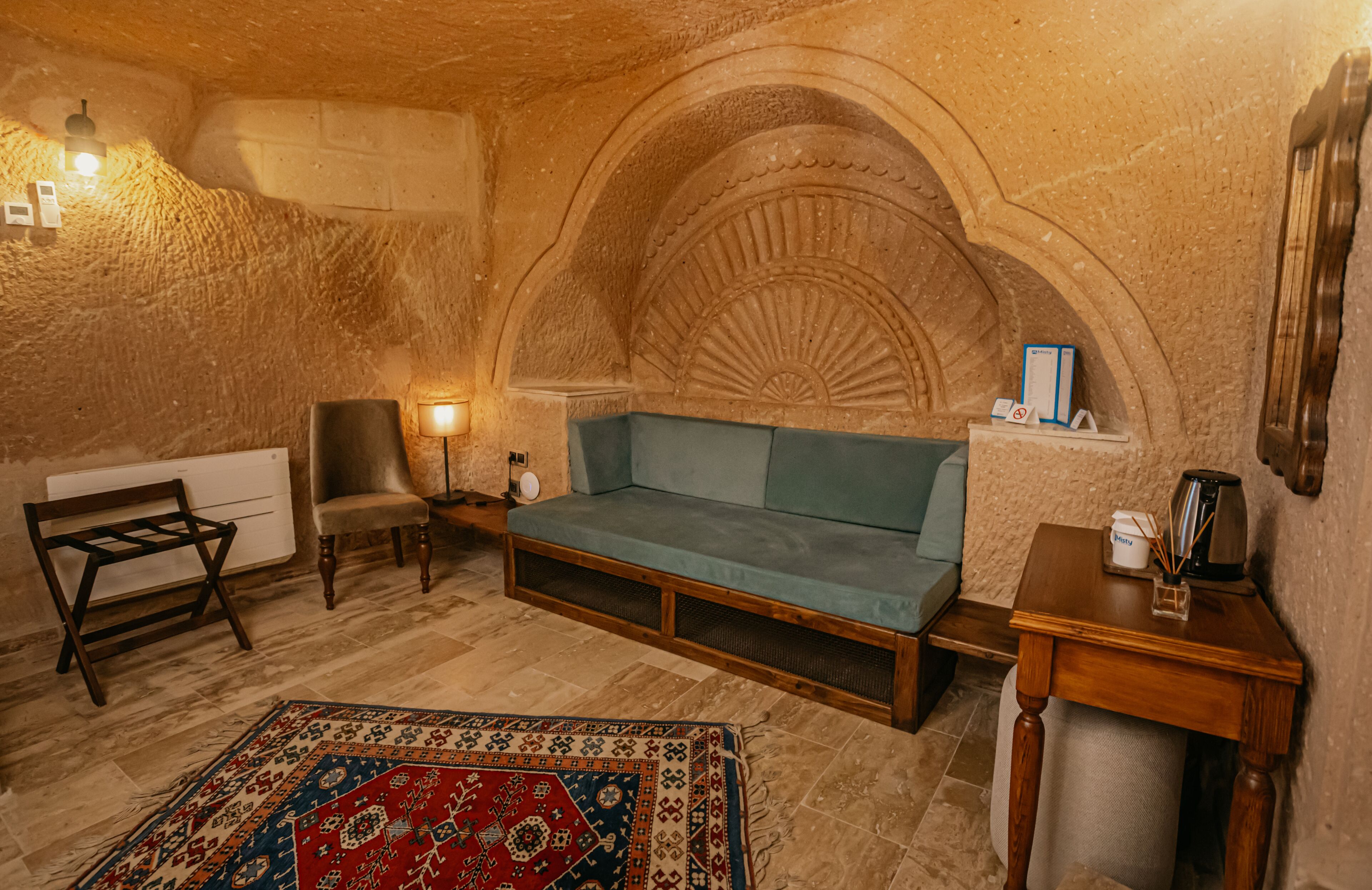 Misty Cave Hotel