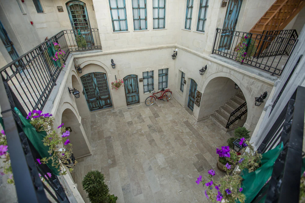 Sinasos Star Hotel