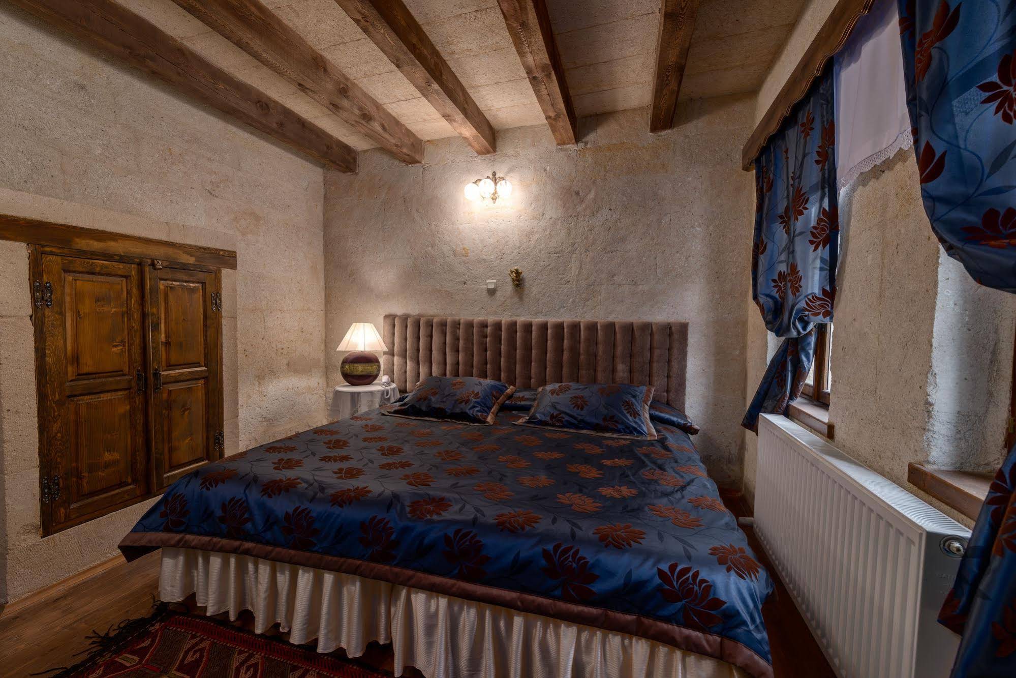 Temenni Evi