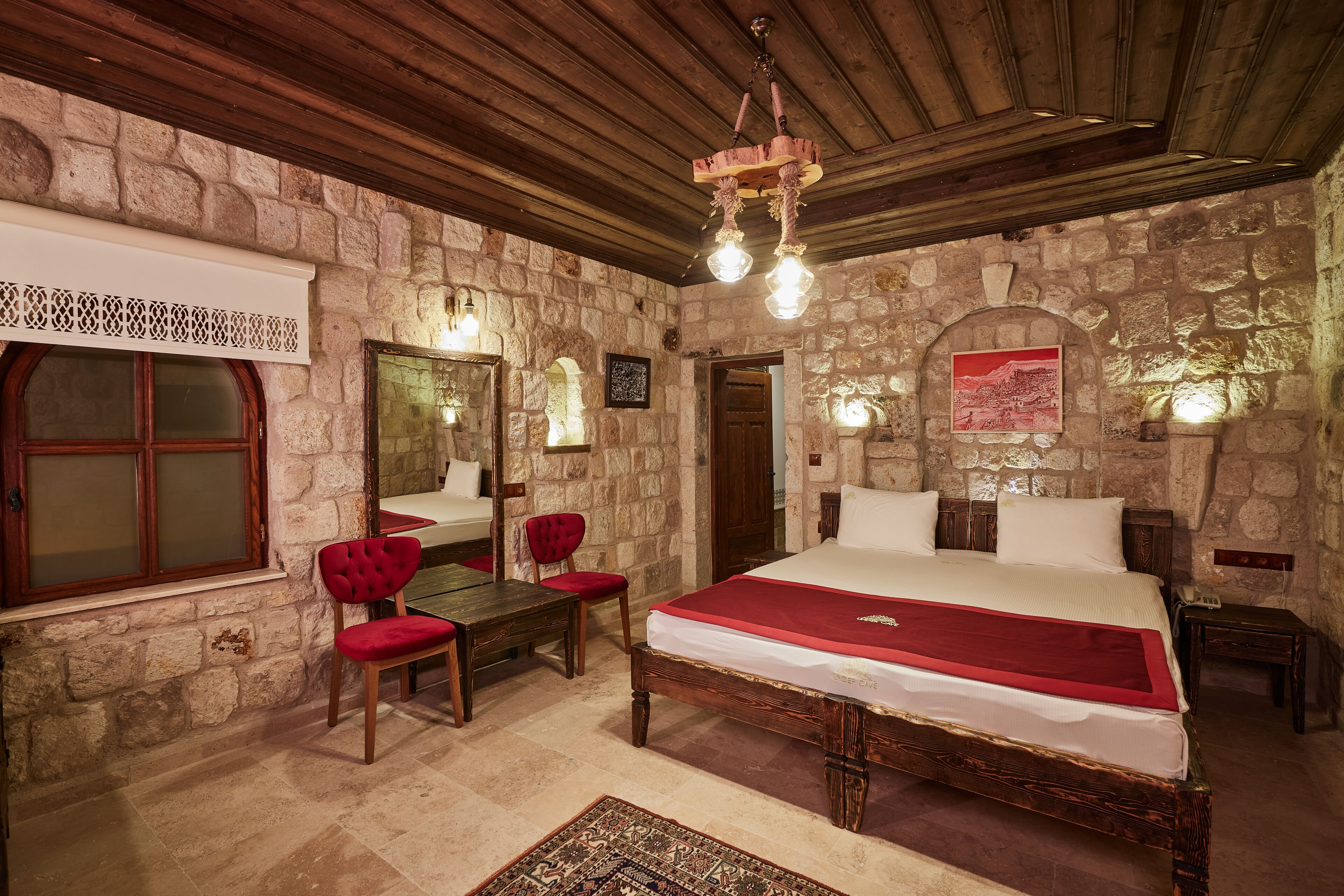 Under Cave Hotel