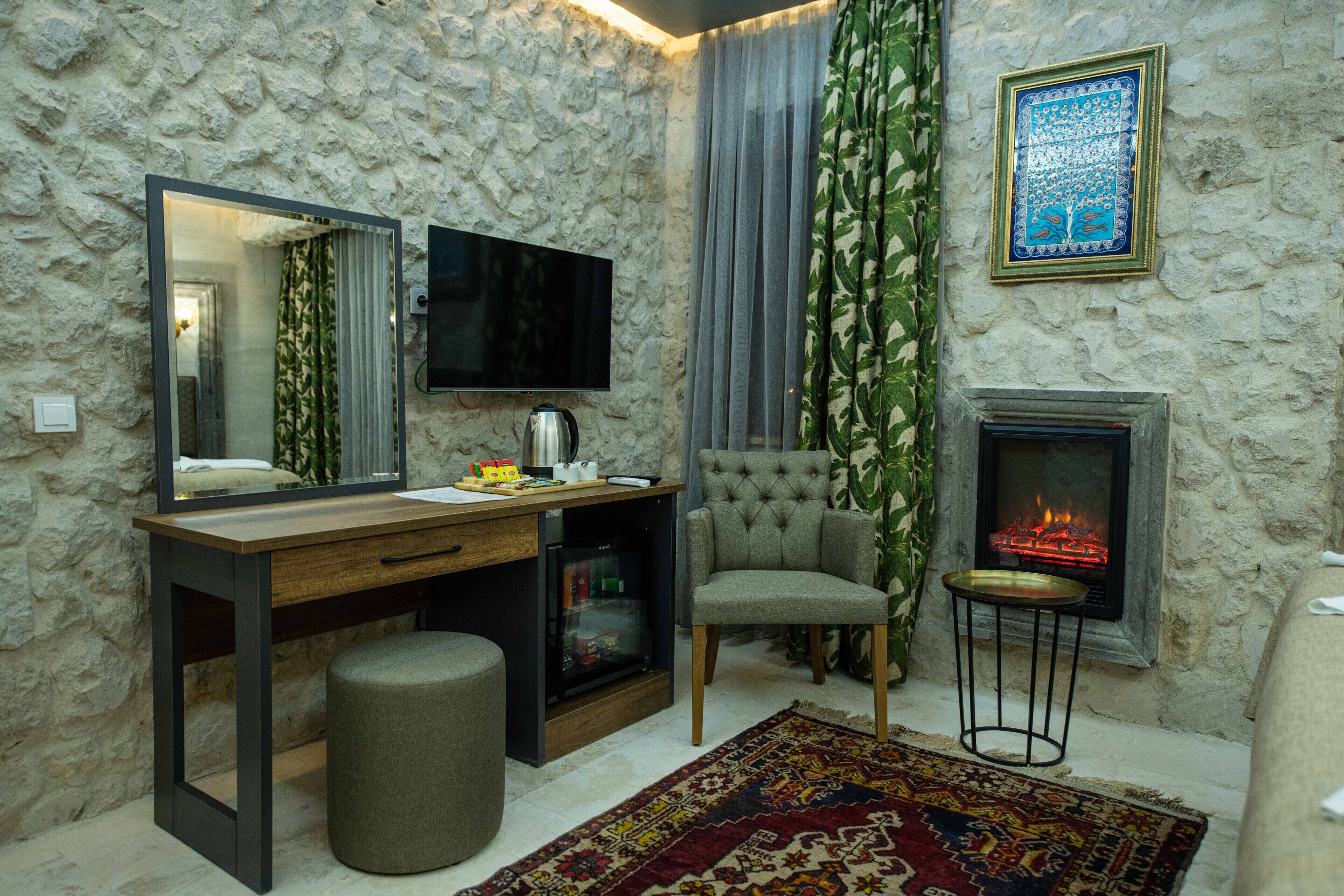 Ahiyan Hotel