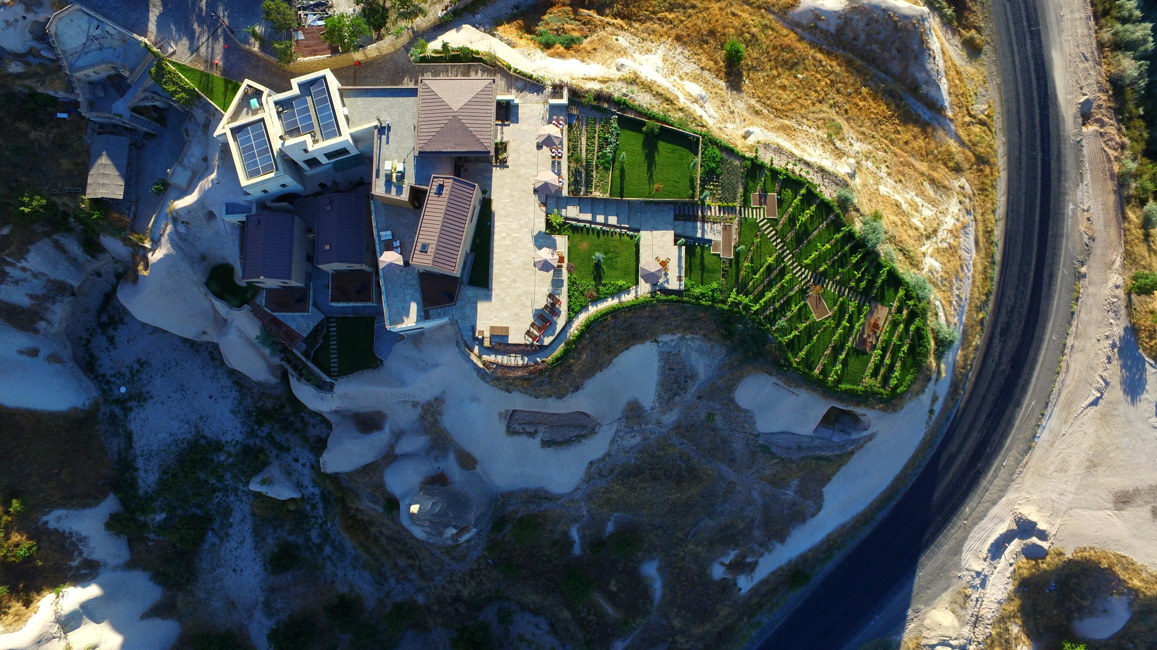 Ariana Sustainable Luxury Lodge