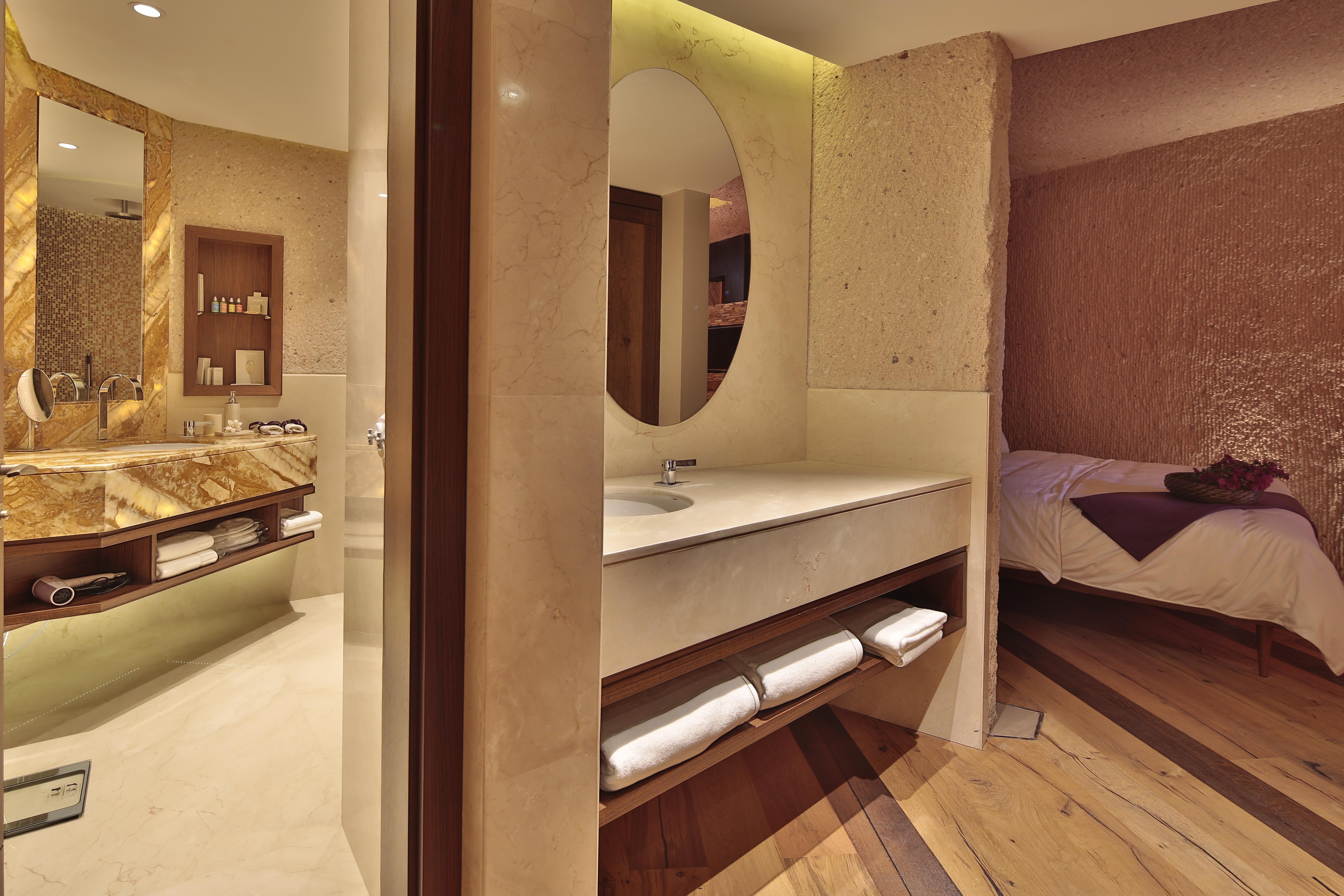 Ariana Sustainable Luxury Lodge
