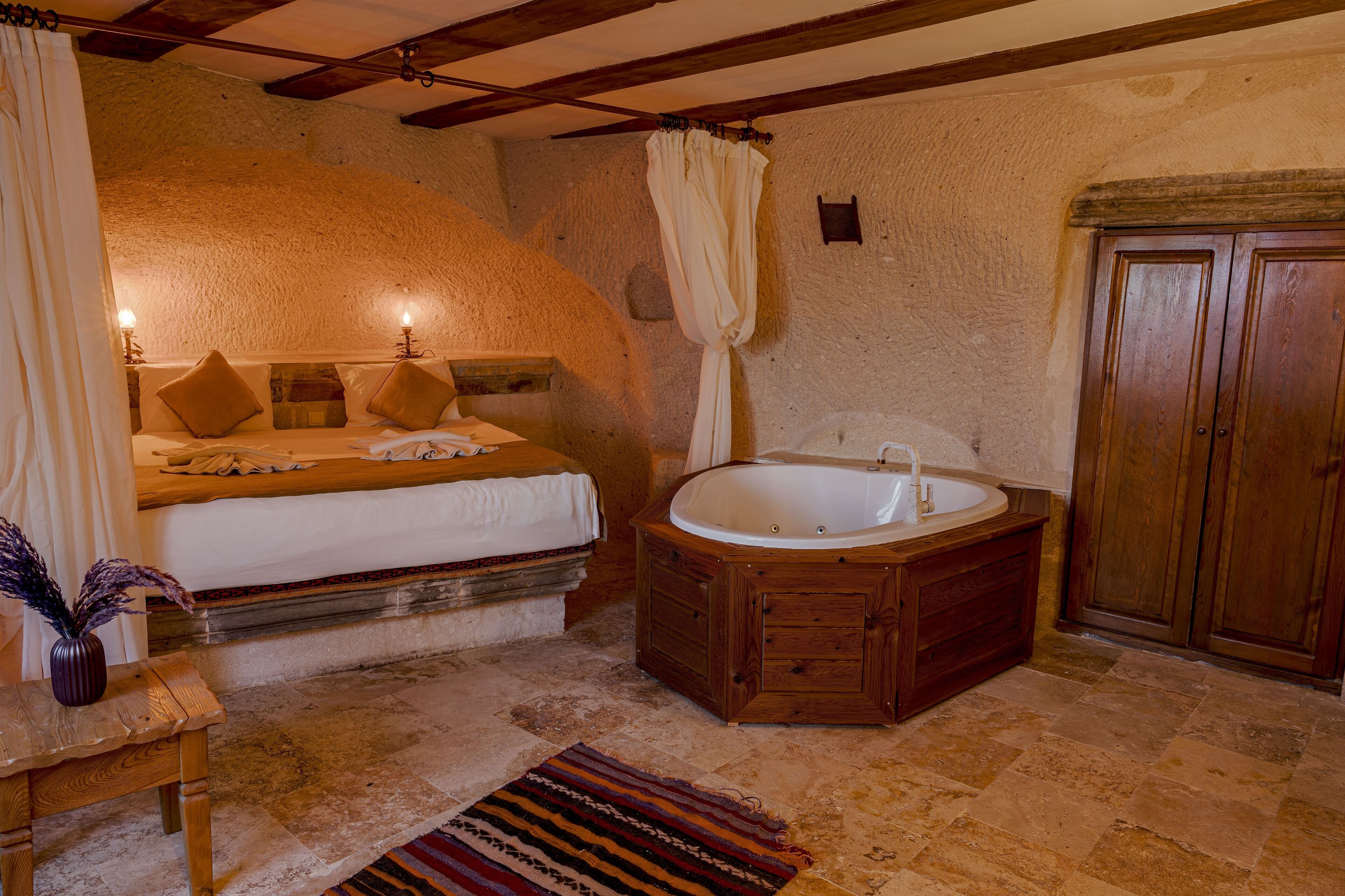 Carmin Cave Hotel