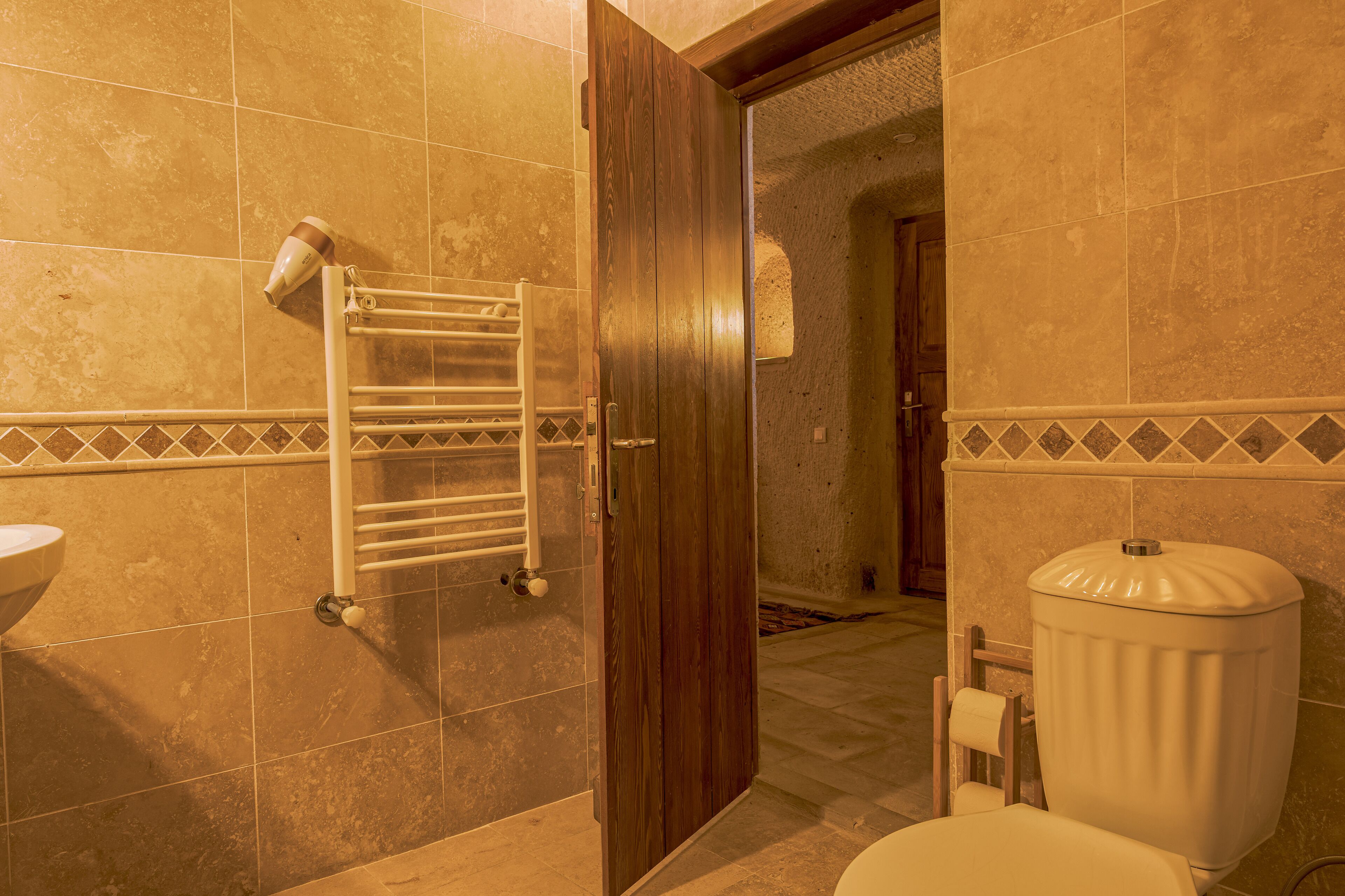 Carmin Cave Hotel