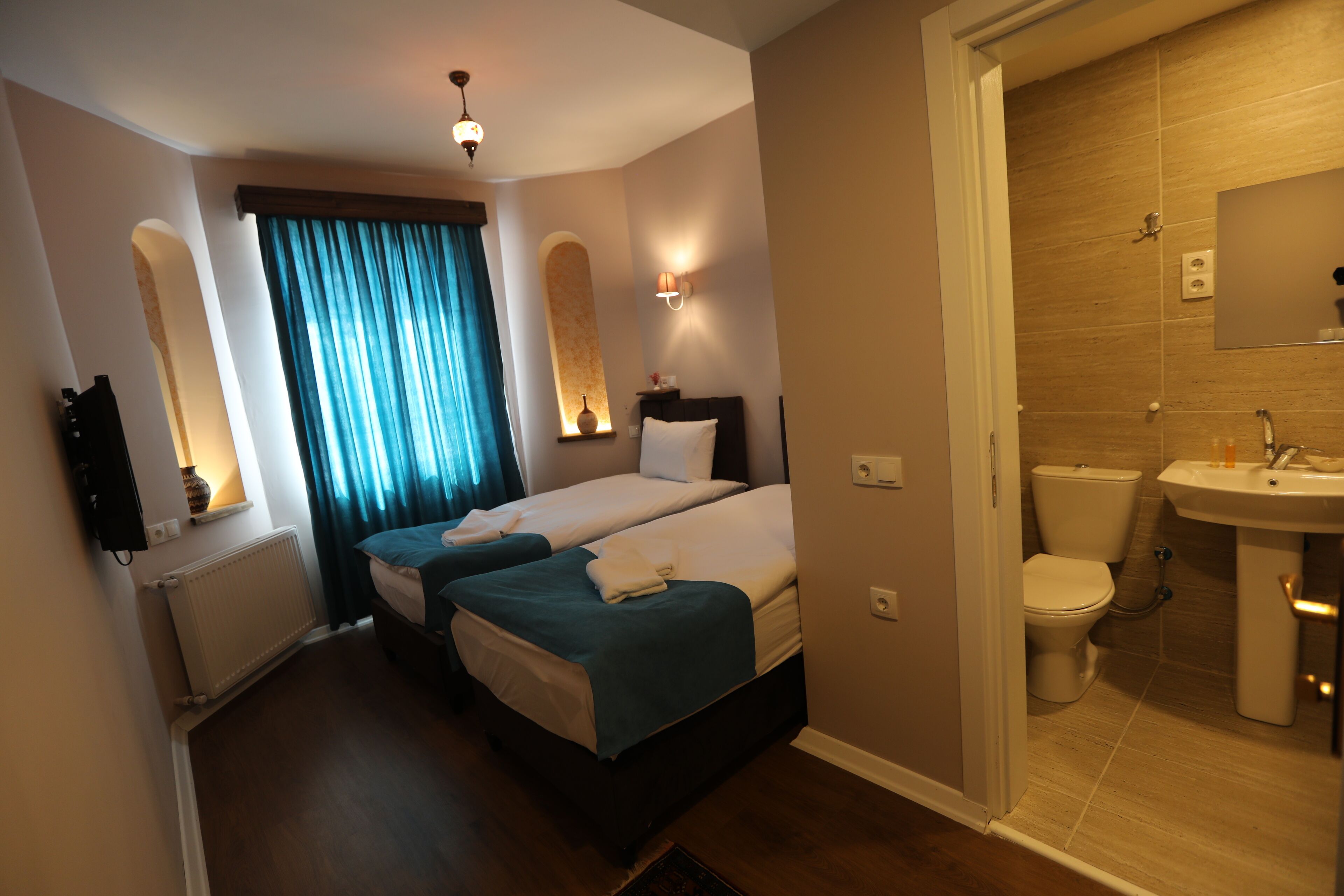 Grand Uchisar Hotel