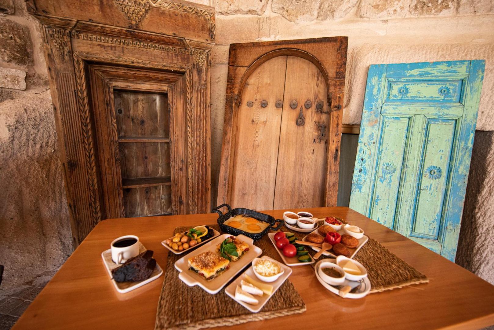 Pinhan Suites