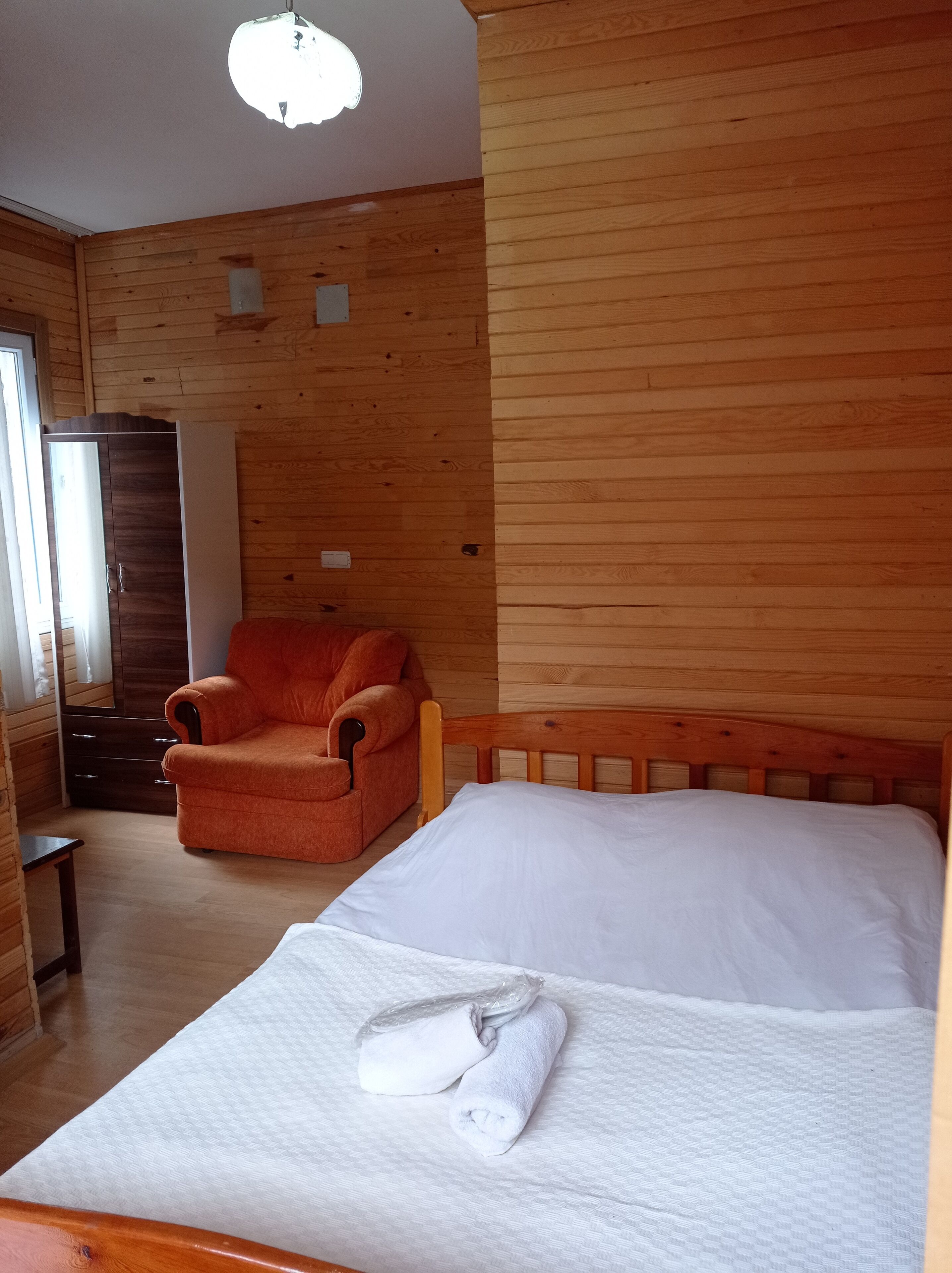 Kapuzbasi Selalesi Sahin Motel