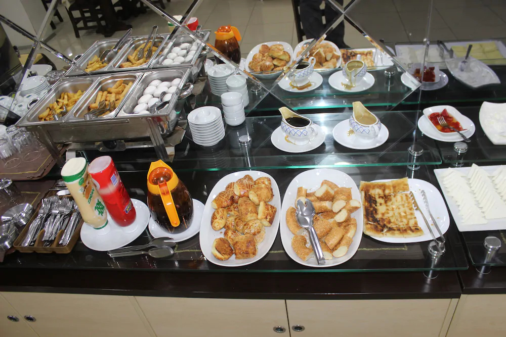 Adana Kucuksaat Hotel