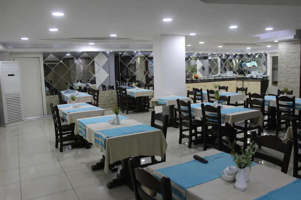 Adana Kucuksaat Hotel