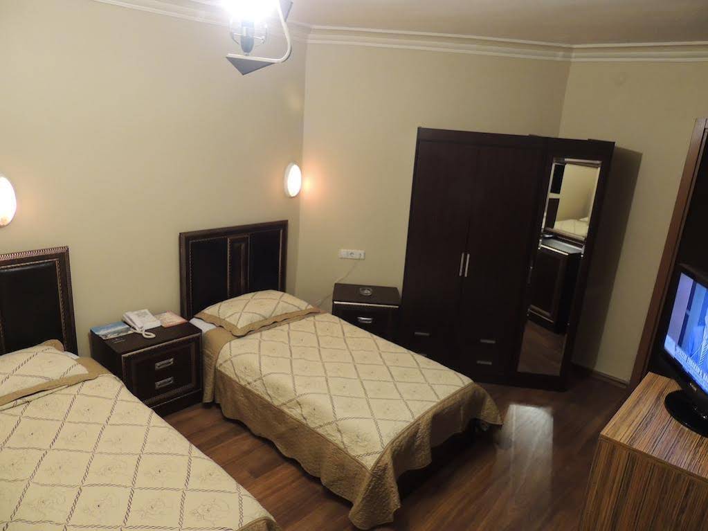 Adana Saray