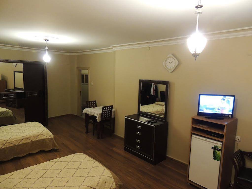 Adana Saray