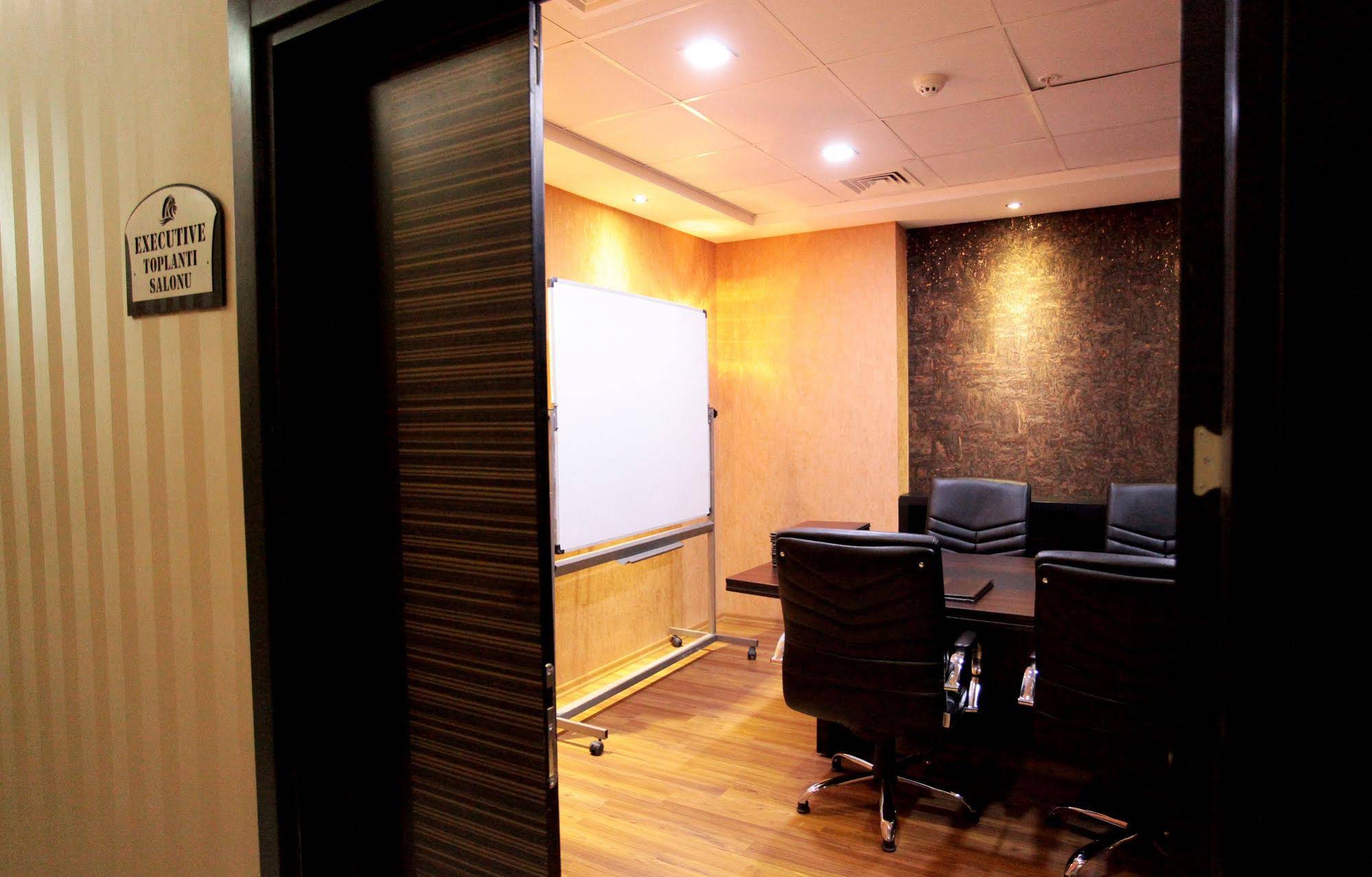 Edis Premier Adana
