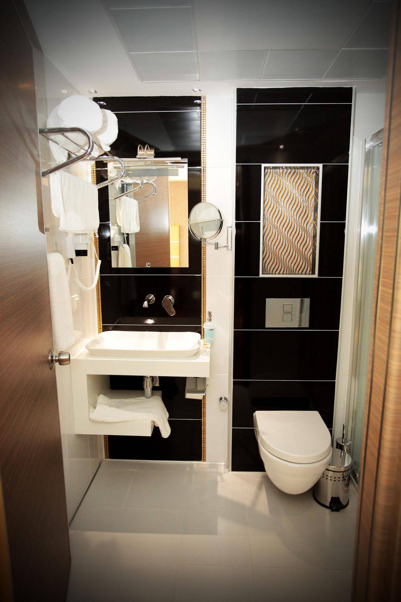 Edis Premier Adana