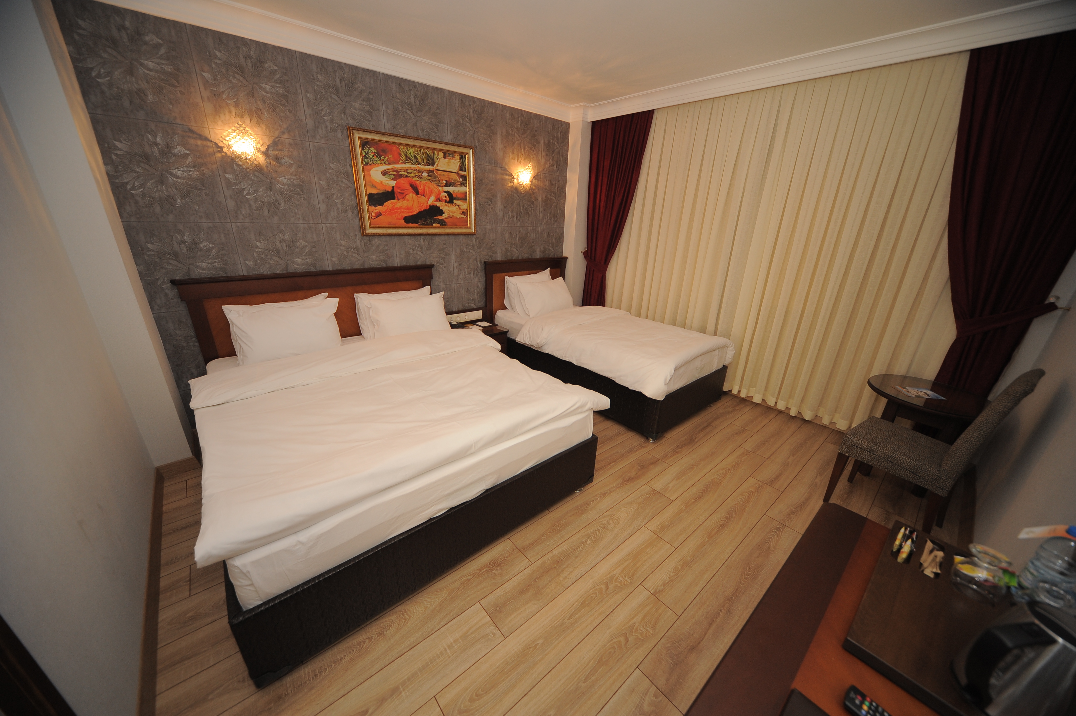 Golden Lake Hotel