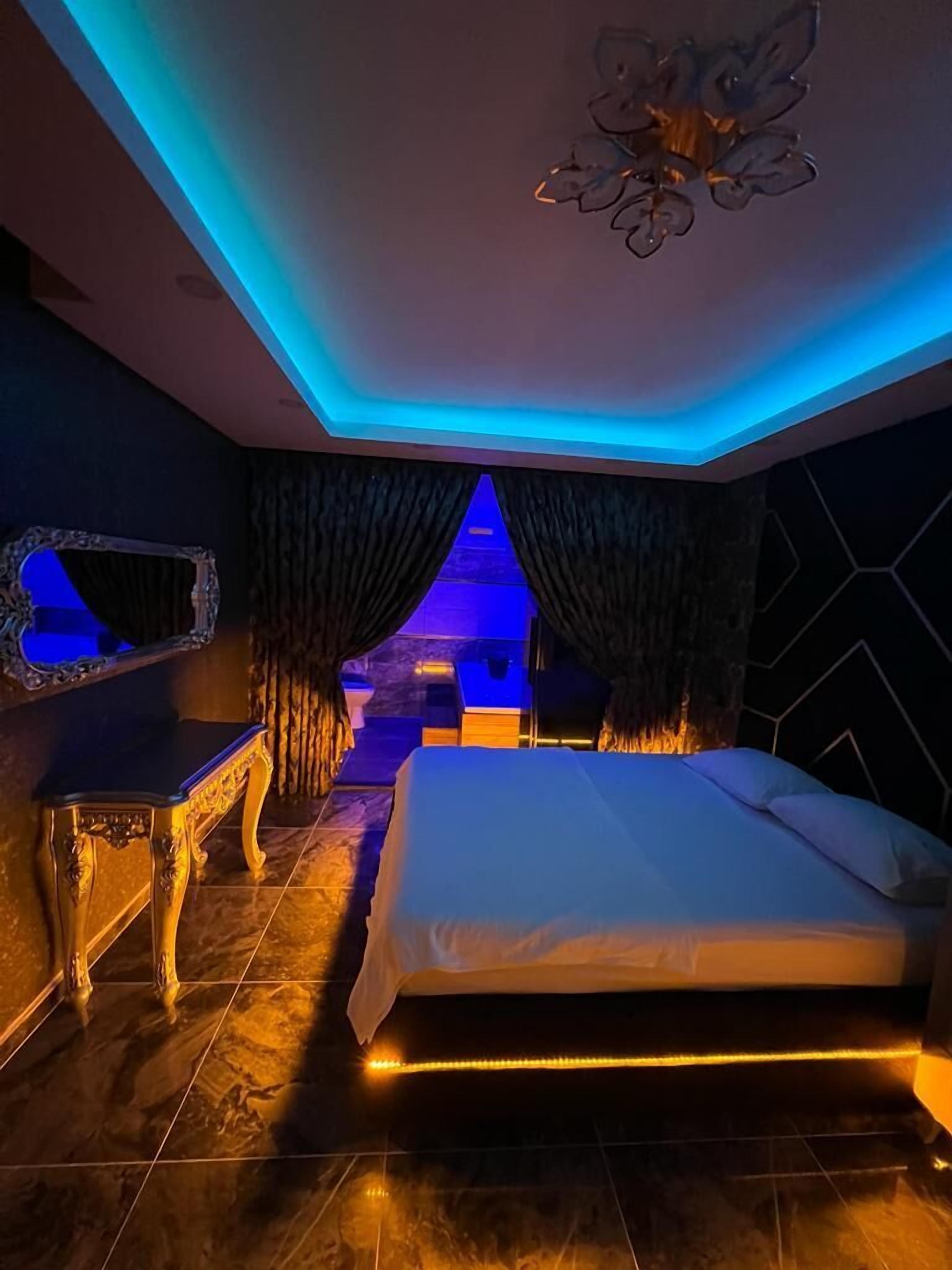 Kivanc Suit Hotel