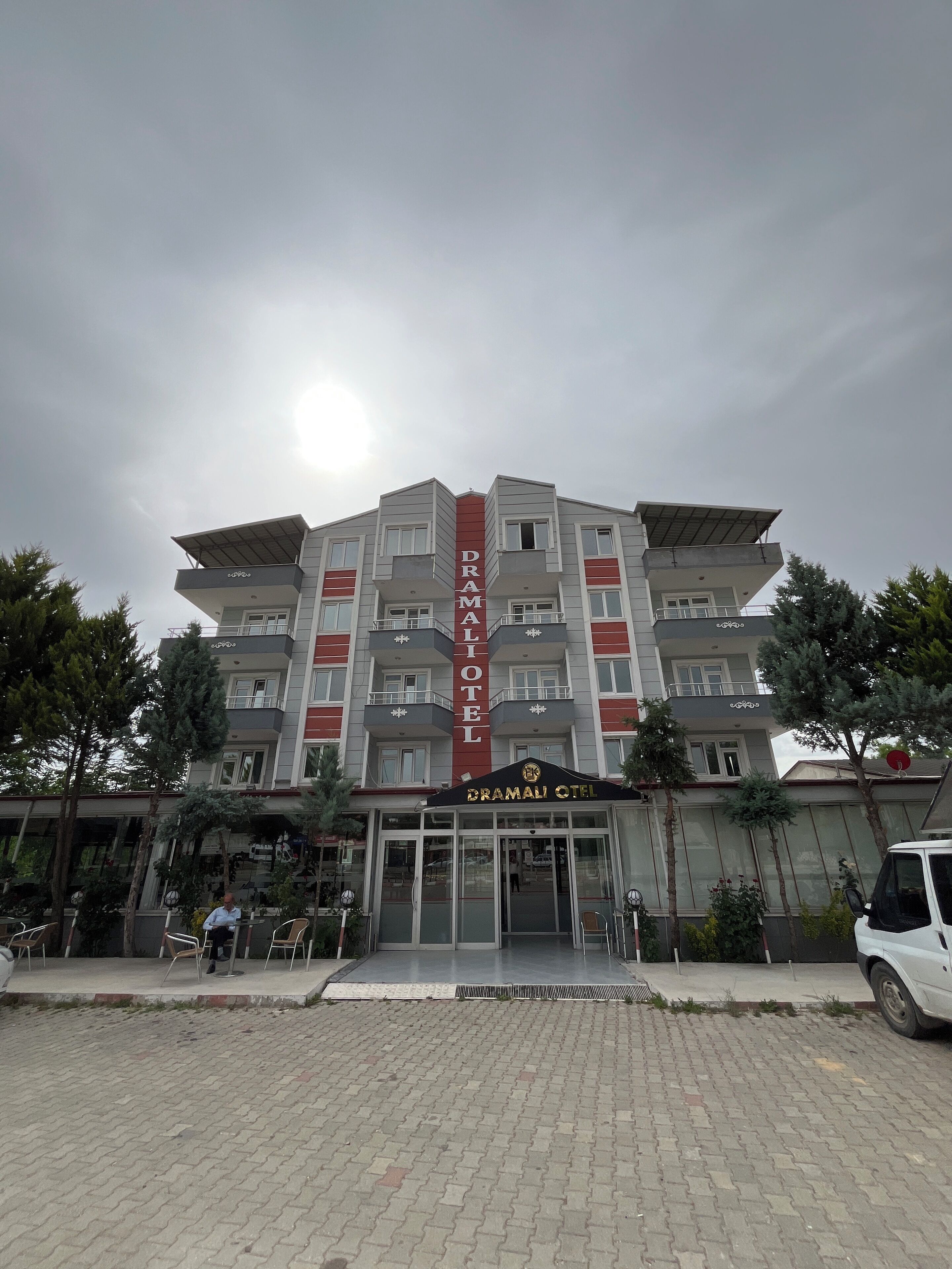 Dramali Otel
