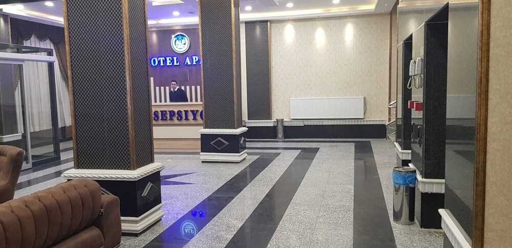 Alp Otel