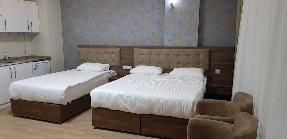 Alp Otel