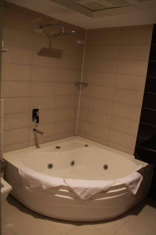 Ozpark Hotel