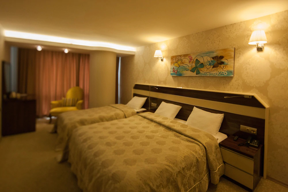 Armin Hotel