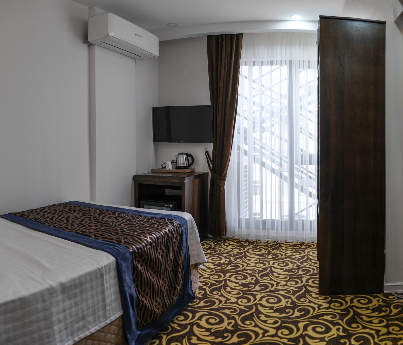 Çinar Han Otel & Cafe