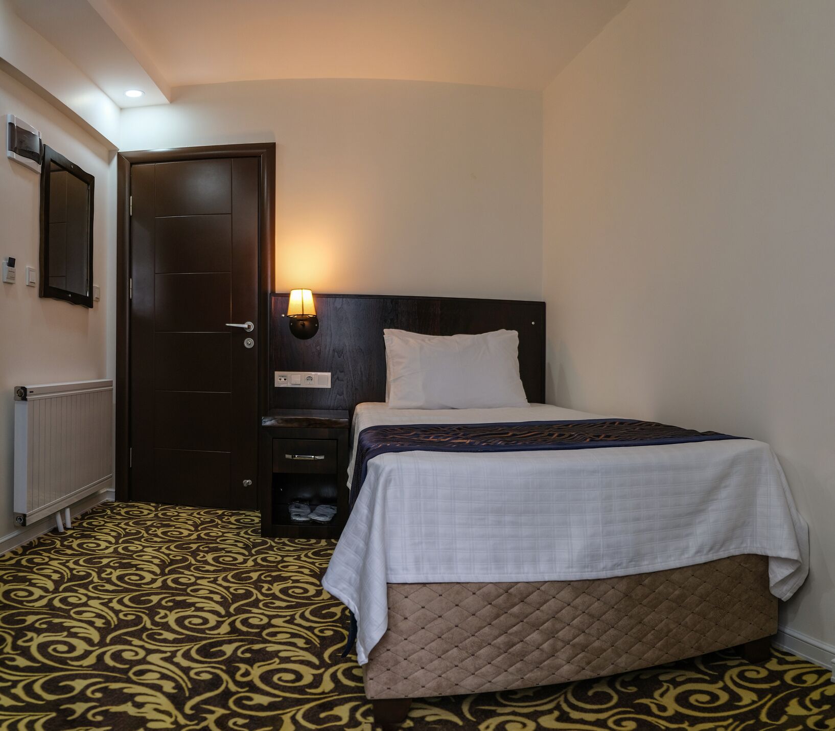 Çinar Han Otel & Cafe
