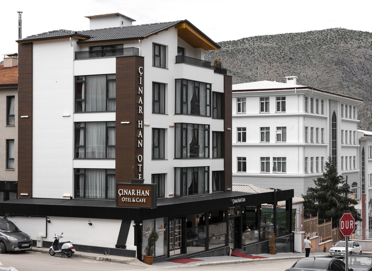 Çinar Han Otel & Cafe