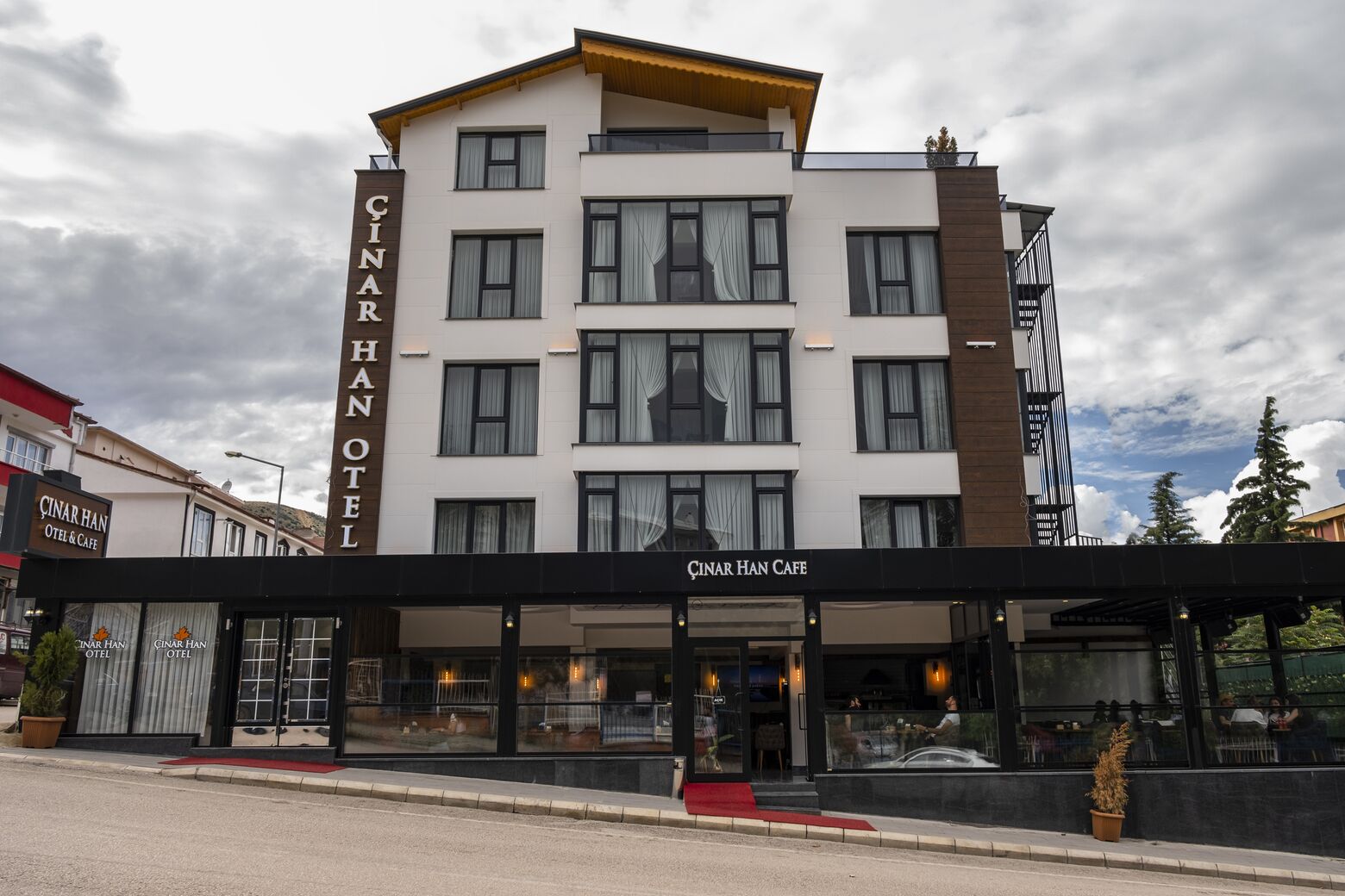 Çinar Han Otel & Cafe