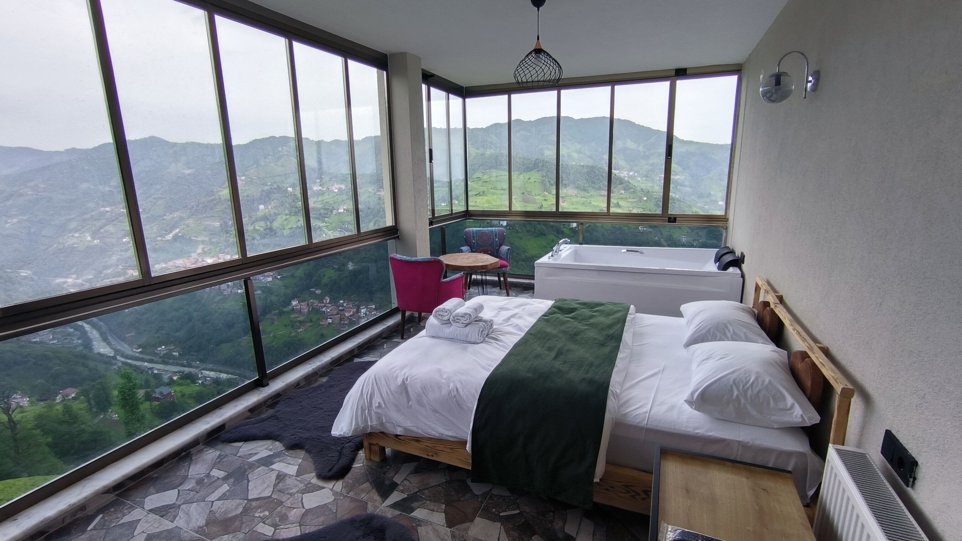 Burahan Suite Hotel