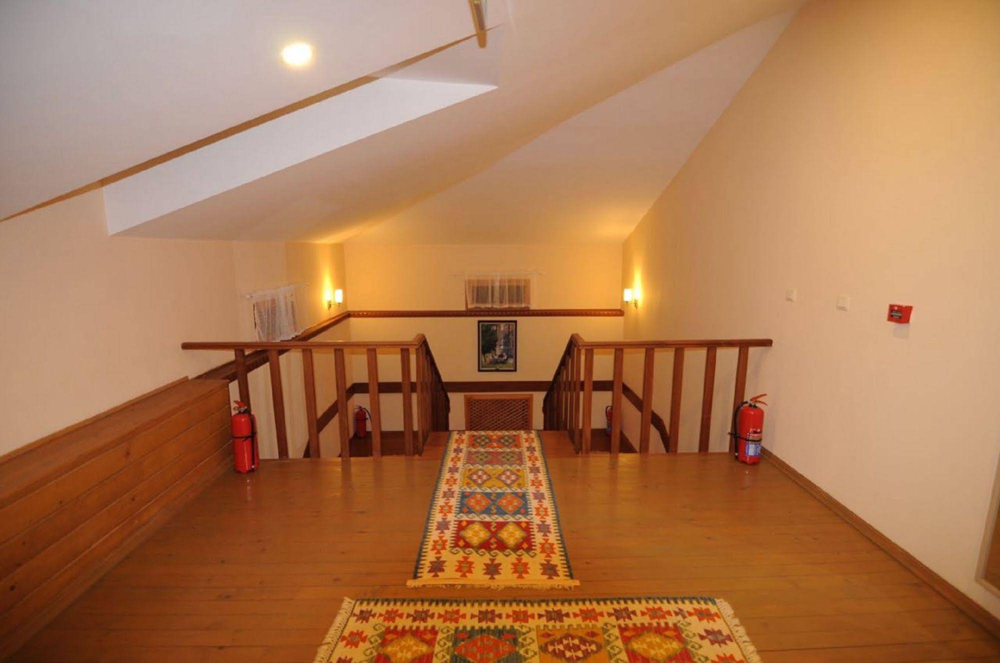 Camlihemsin Tasmektep Hotel