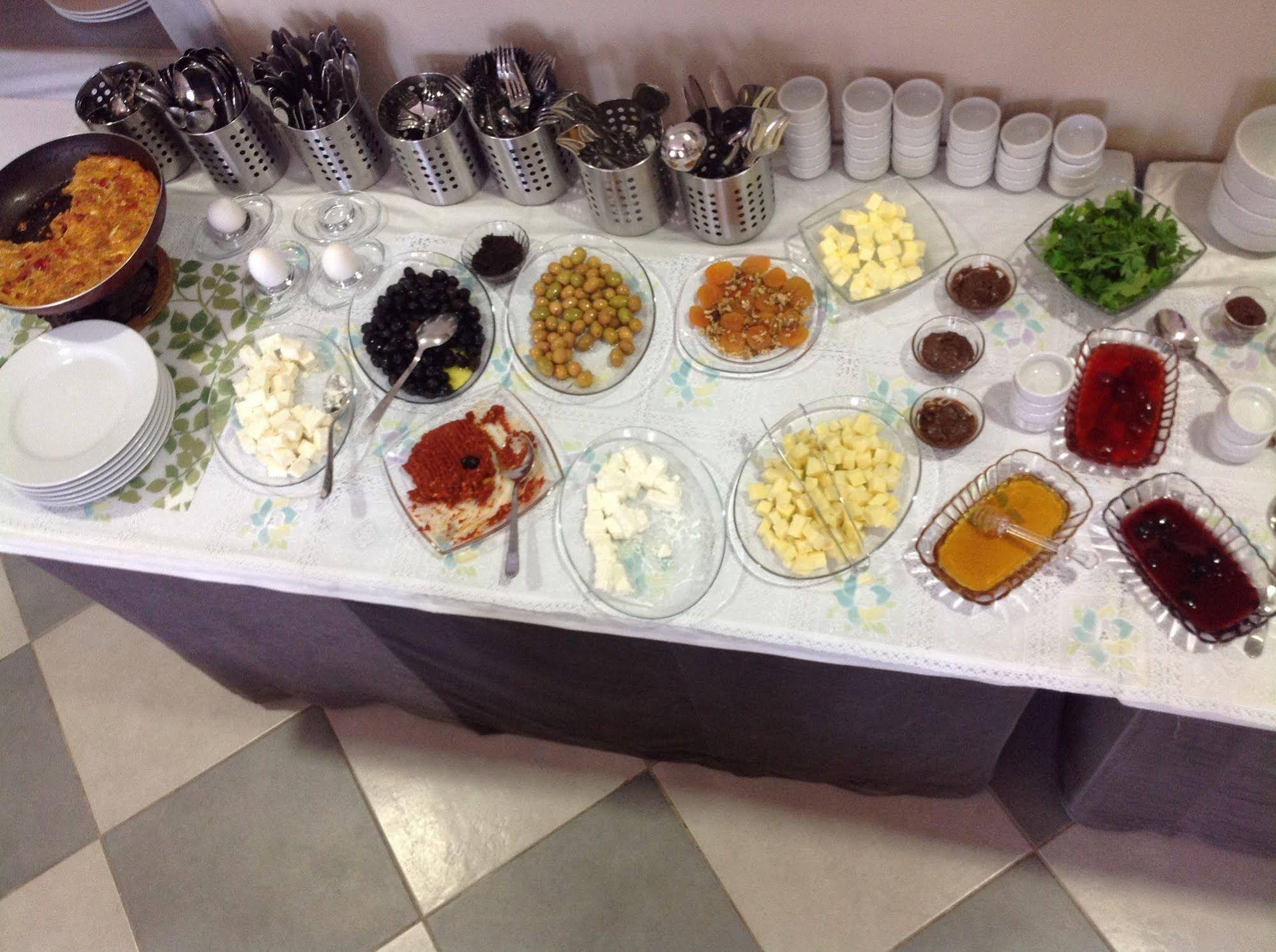 Camlihemsin Tasmektep Hotel