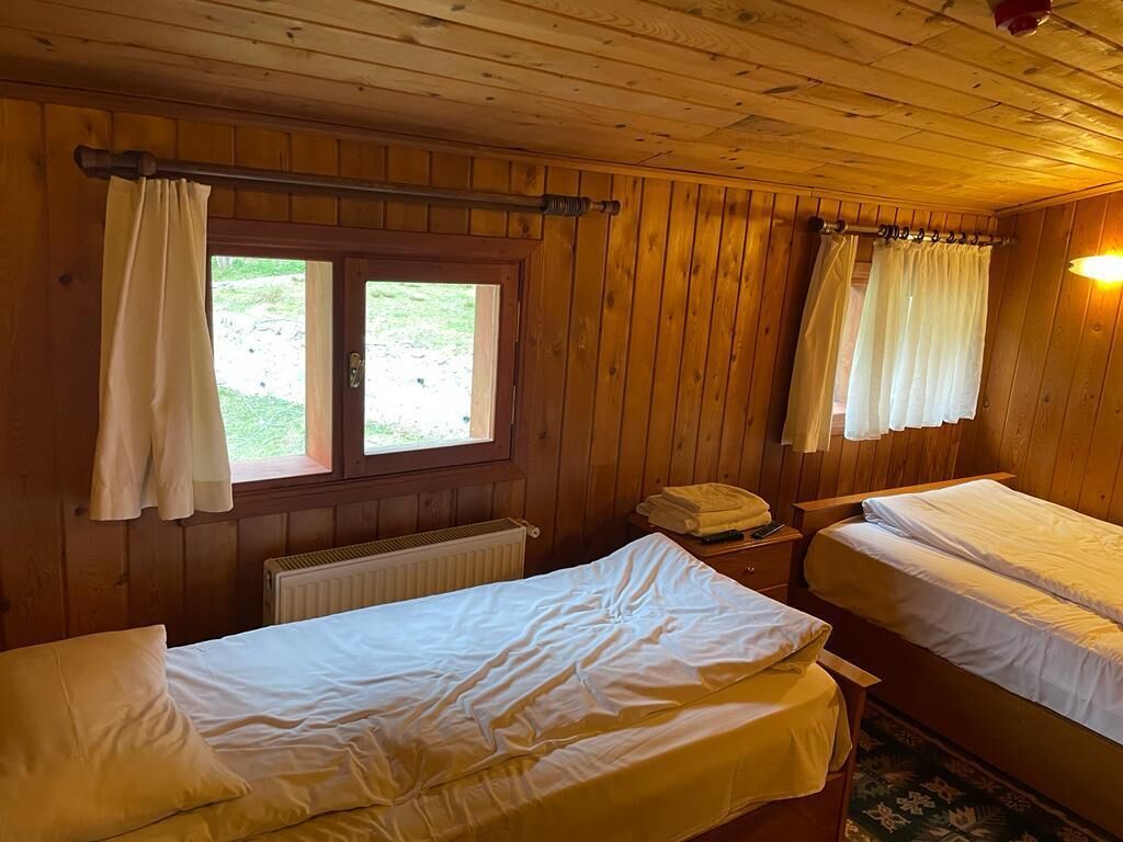 Vesile Otel