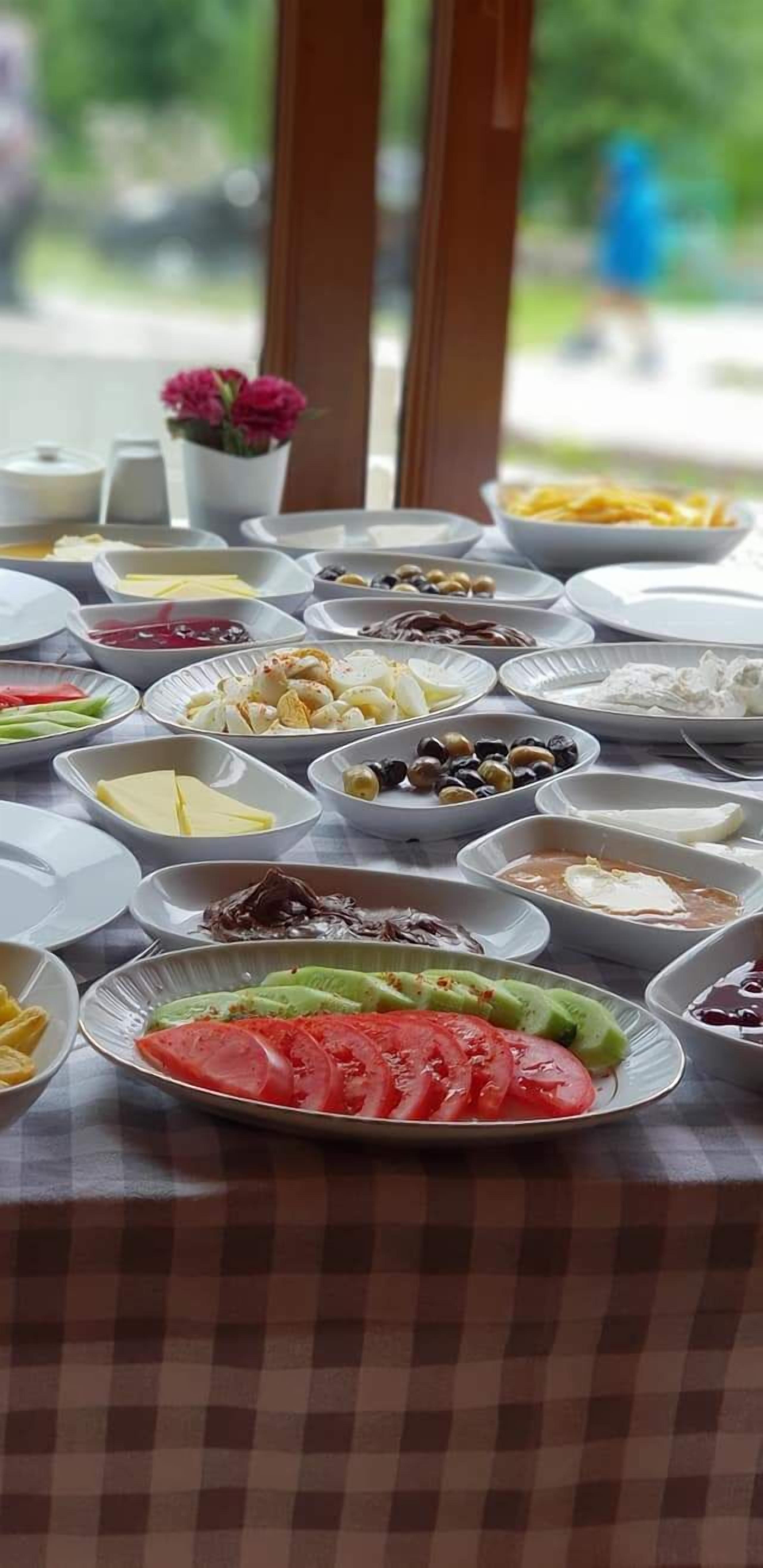 Vesile Otel