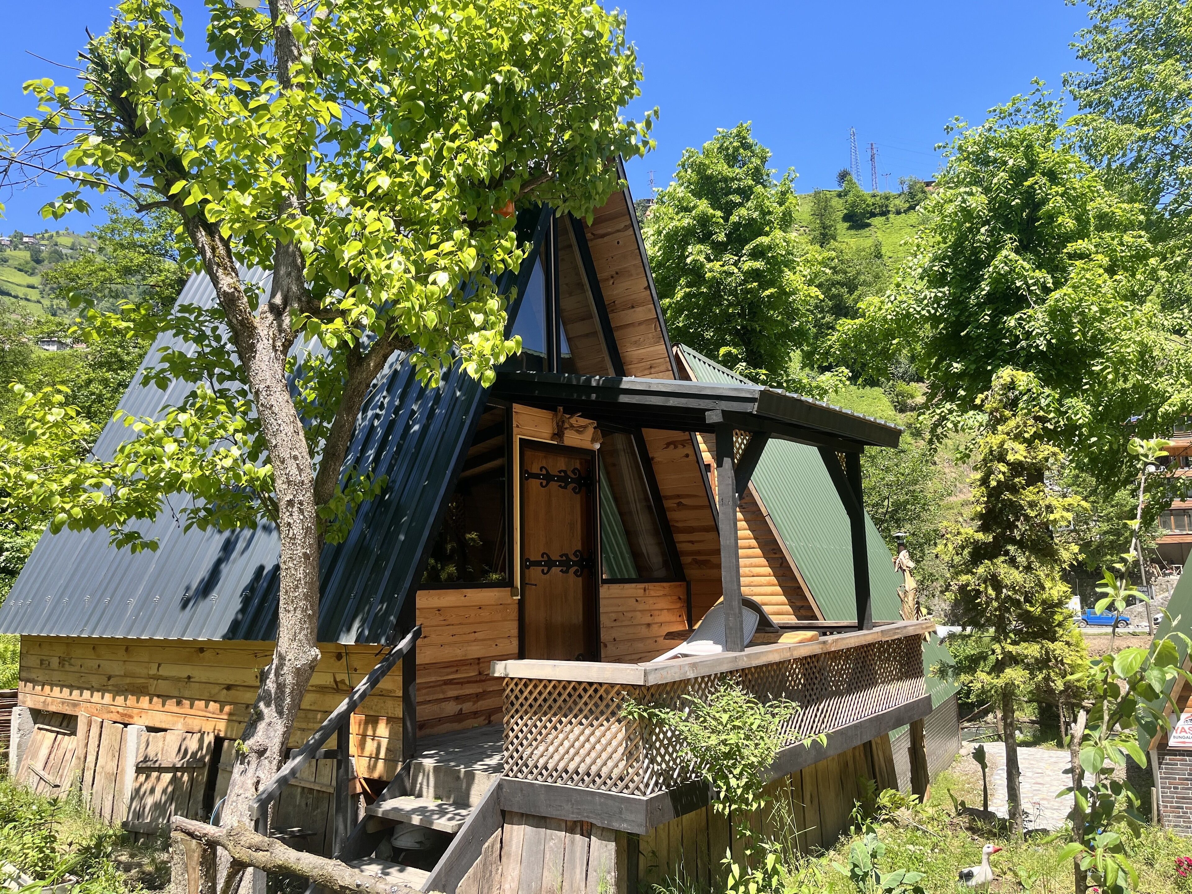 Yasam Bungalov
