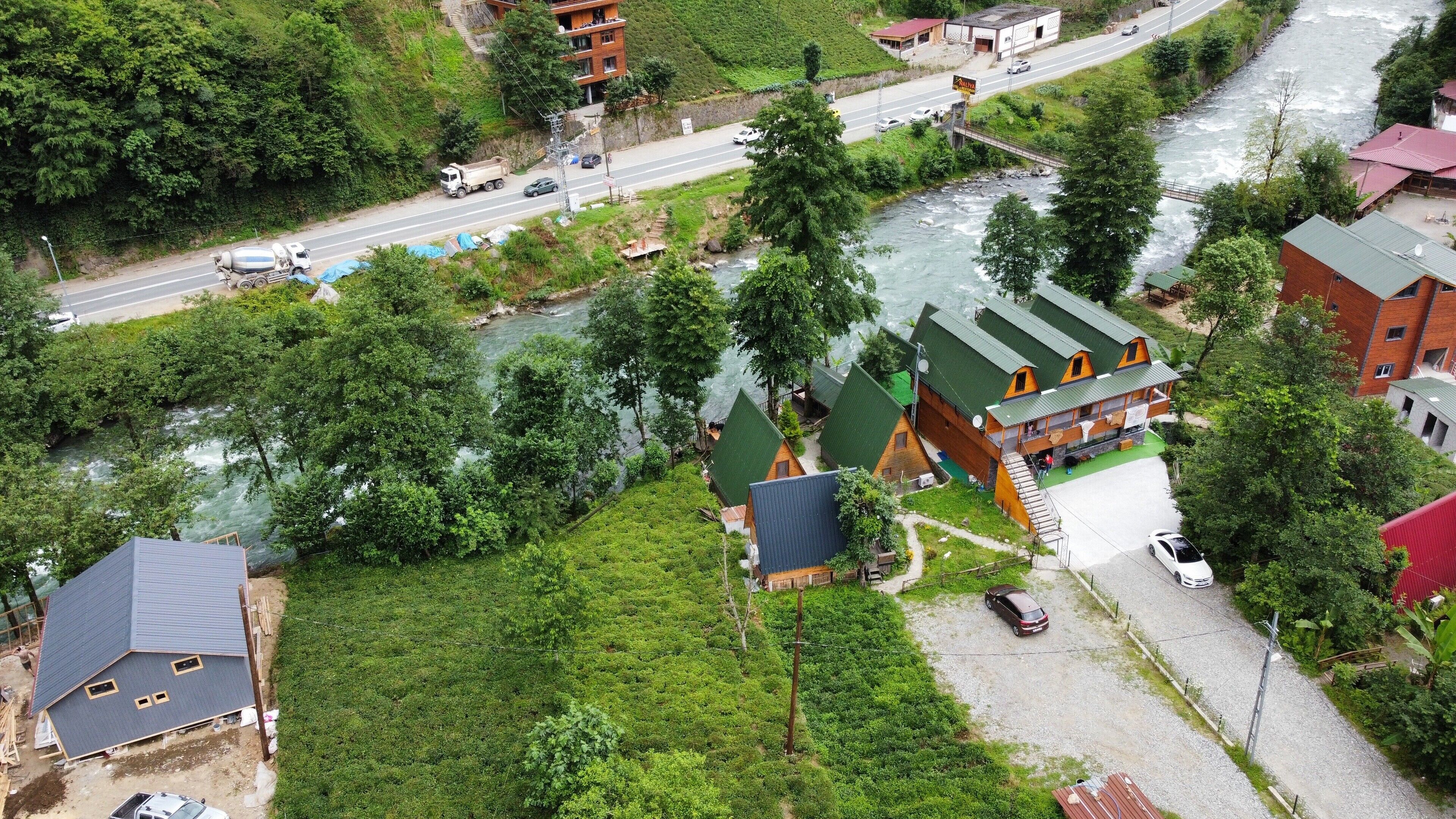 Yasam Bungalov