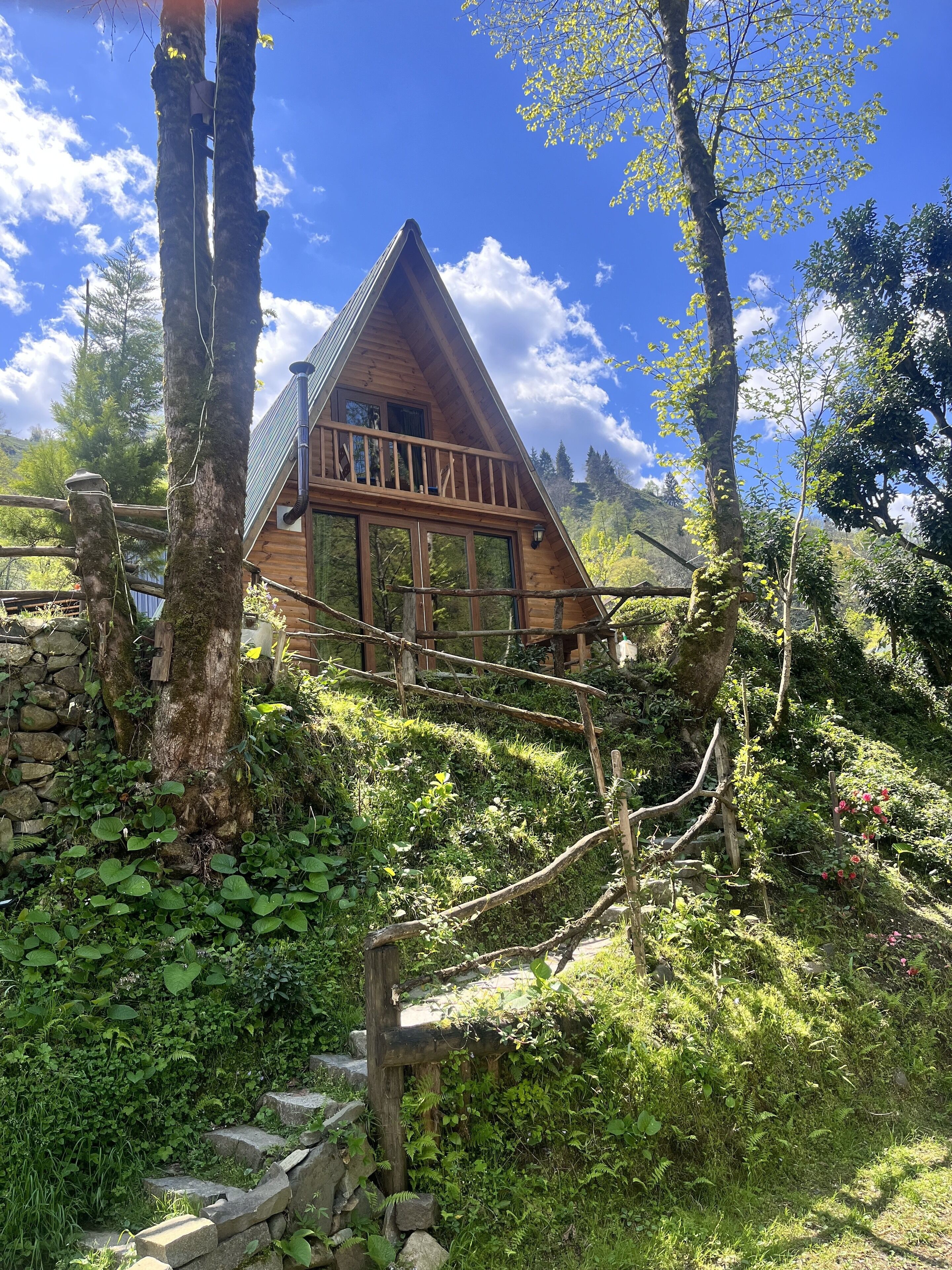 Yasam Bungalov
