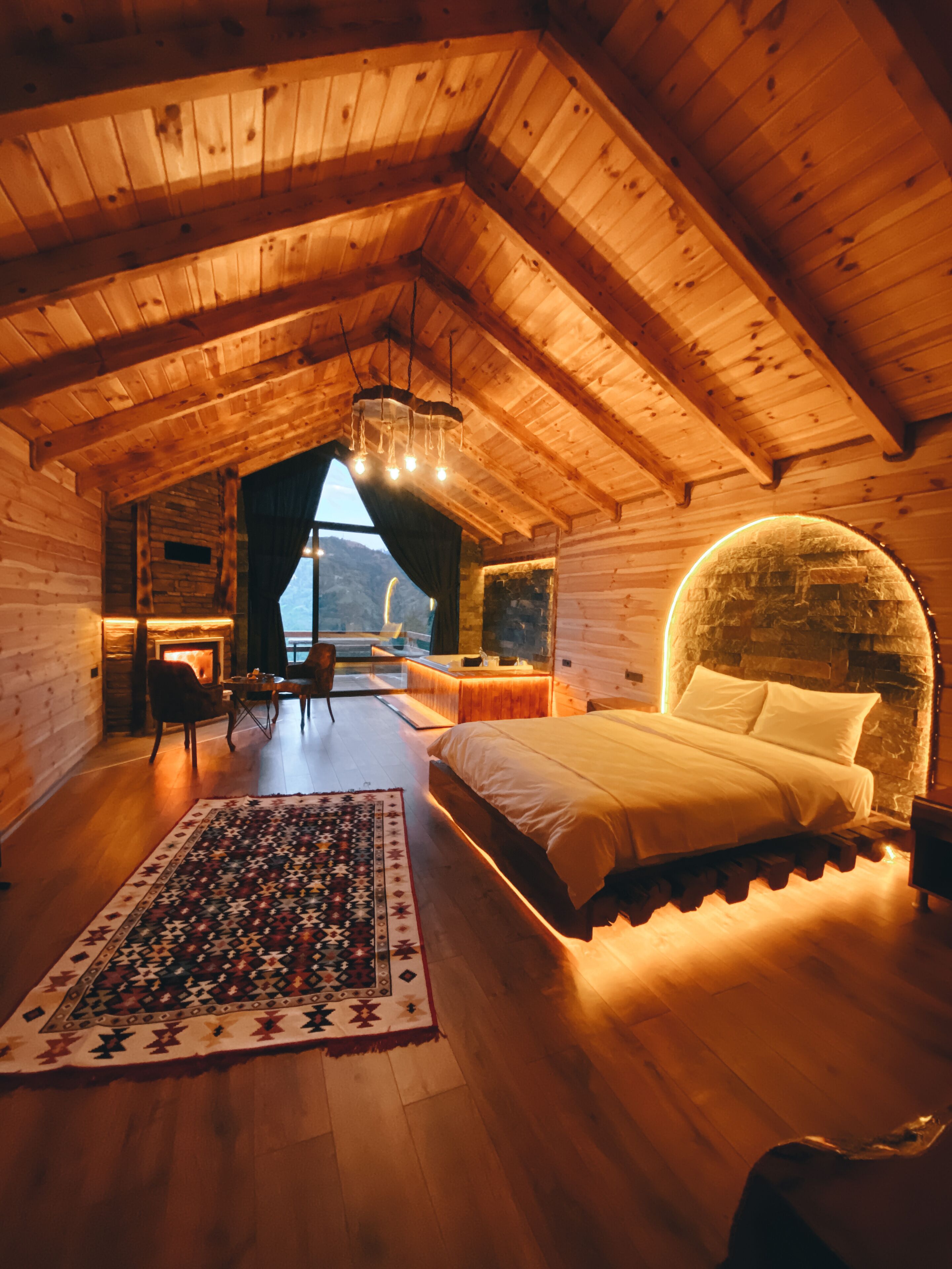 Zirvedekal Suit Hotel